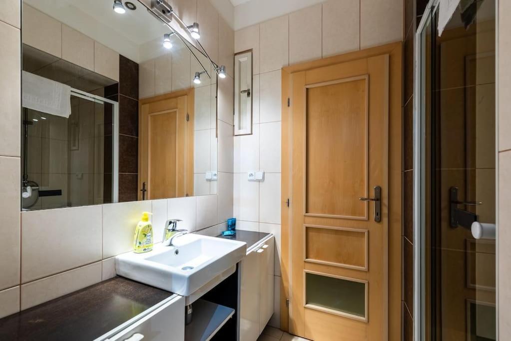 Lighthouse Apartment Prague Luaran gambar
